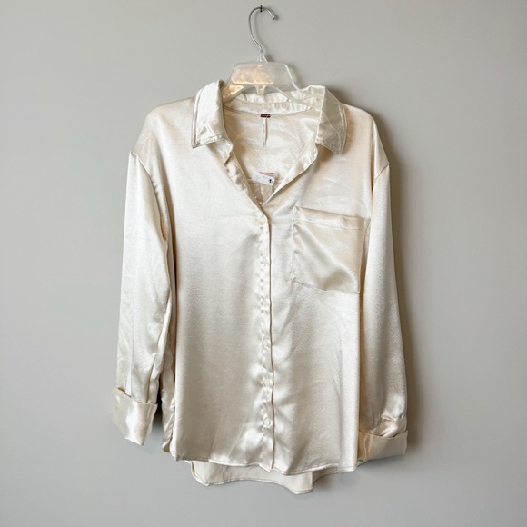 NWT Free People Shooting for the Moon Satin Button Down - Picture 5 of 11